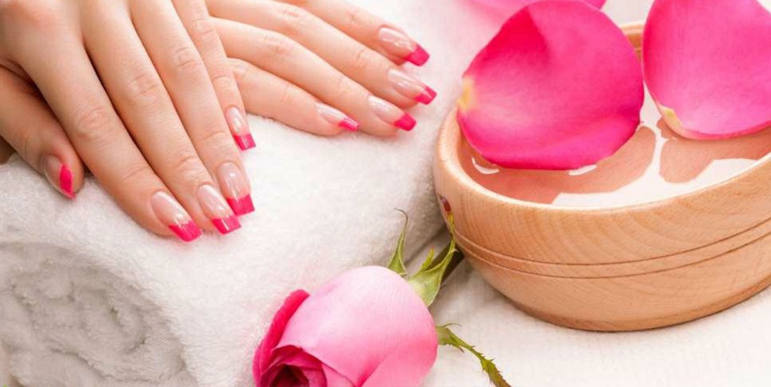 LISTE MATERIEL POUR LES DEBUTANTES ONGLES EN GEL - Prothésie Ongulaire 